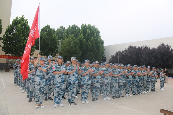 安博官方网站-安博anbo（中国）
2020年度新员工入职培训开营仪式现场.JPG
