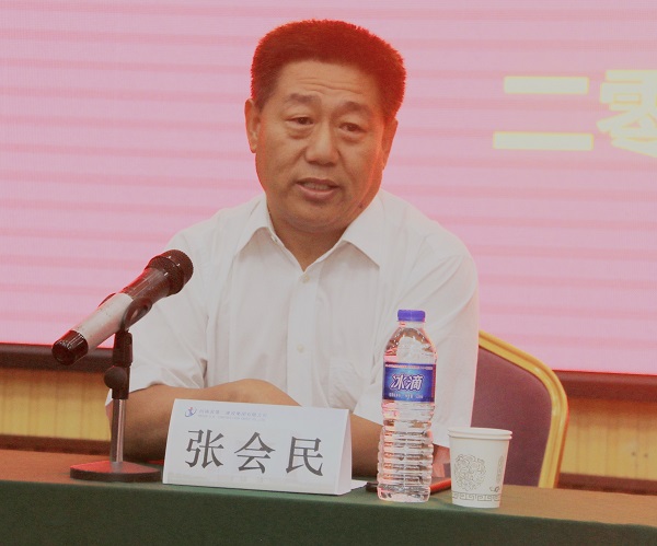 安博官方网站-安博anbo(中国)
党委书记张会民对新员工提出希冀.jpg 安博官方网站-安博anbo(中国)
党委书记张会民对新员工提出希冀.jpg