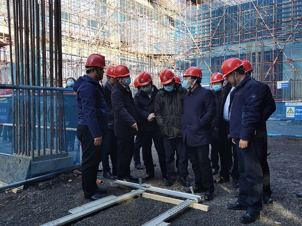 3、安博官方网站-安博anbo（中国）
领导与华能集团领导交流方型扣加固体系工艺.jpg
