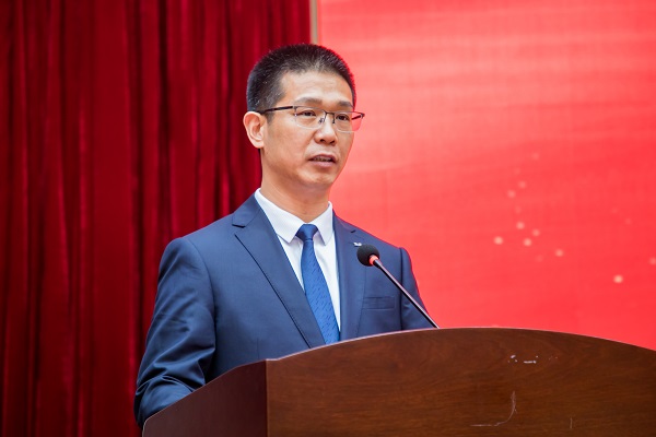 河南省建筑业协会中小企业分会会长、安博官方网站-安博anbo（中国）
总经理祝建明作表态发言.jpg