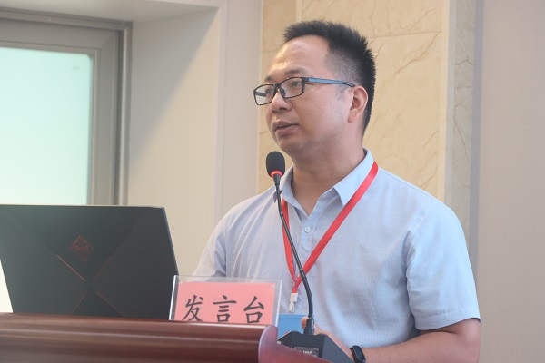 5、安博官方网站-安博anbo（中国）
BIM中心主任曾良作《建设工程全过程BIM应用》分享.jpg