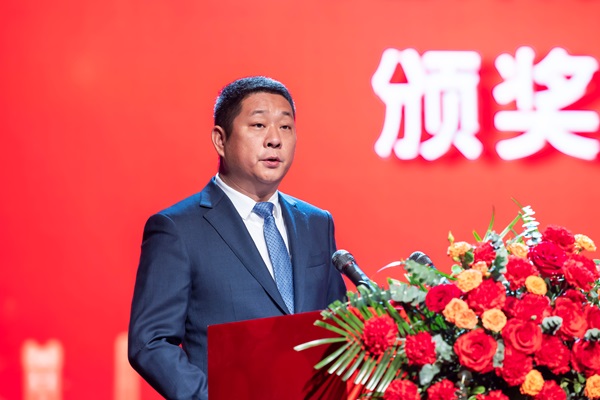 9安博官方网站-安博anbo(中国)
总经理冯战光宣读表彰通知.jpg 9安博官方网站-安博anbo(中国)
总经理冯战光宣读表彰通知.jpg